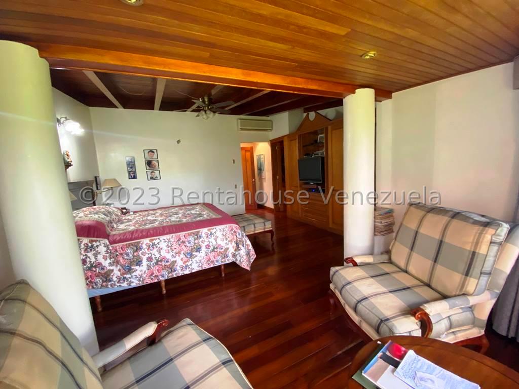 Impecable Casa En El Peñon